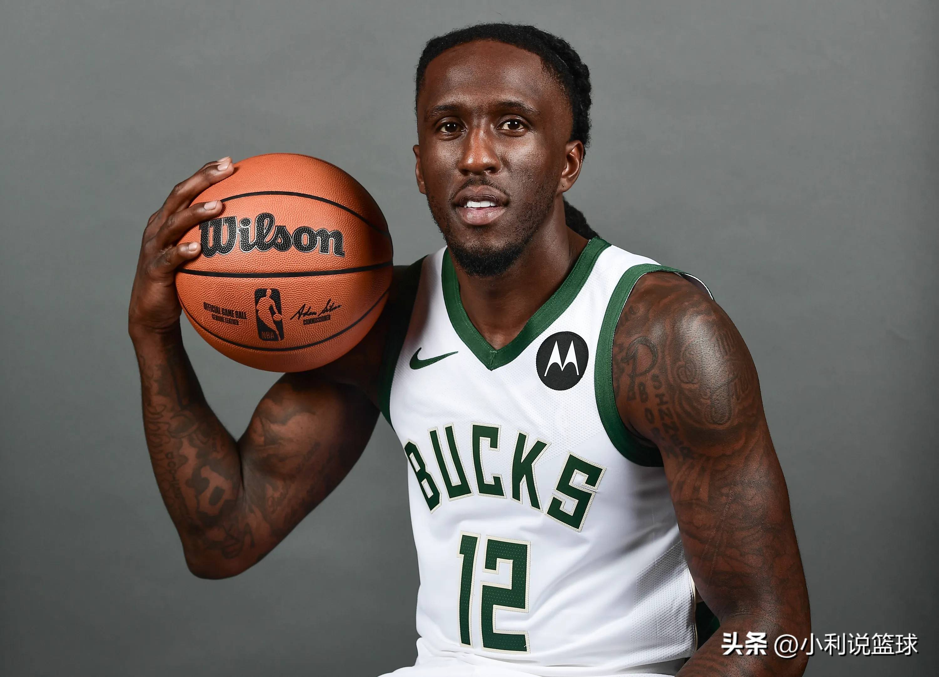 开云体育-雄鹿核心球员伤退,球队未来走势成疑,关于控制可能品牌.-开云体育